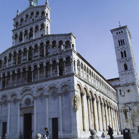 Apartmán La Terrazza Da Ernestina Lucca Exteriér fotografie